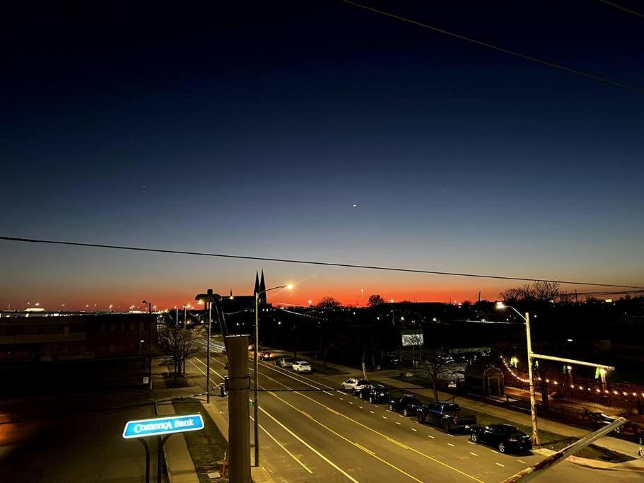 420 Friendly Canada Bridge View Loft Downtown Free Parking Detroit Exterior foto